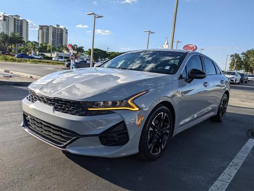 2023 Kia K5 GT-Line