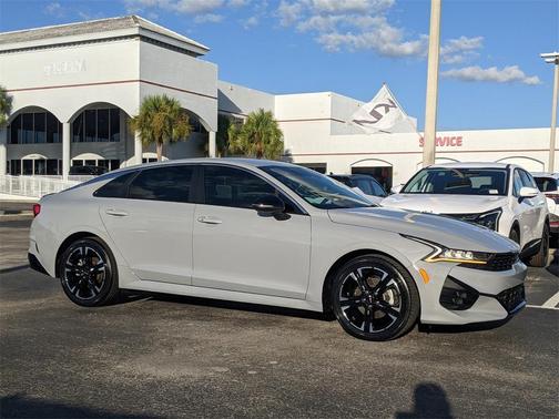 2023 Kia K5 GT-Line