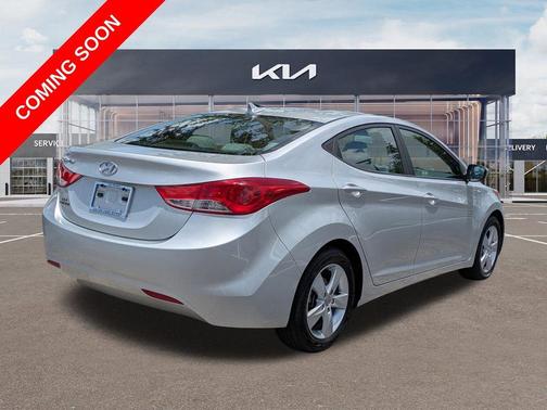 Shimmering Silver 2011 Hyundai ELANTRA GLS