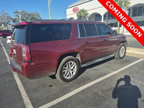 2017 GMC Yukon XL SLT