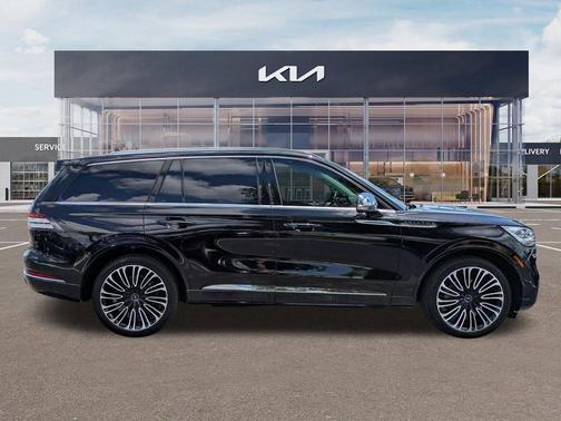 Black 2021 Lincoln Aviator Black Label AWD