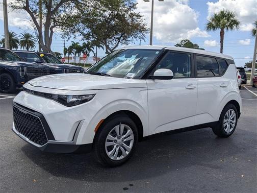 2025 Kia Soul LX