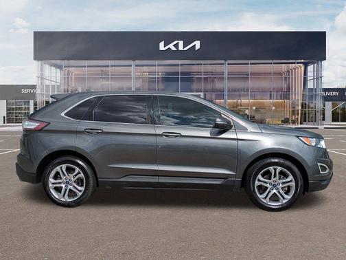 Magnetic 2017 Ford Edge Titanium