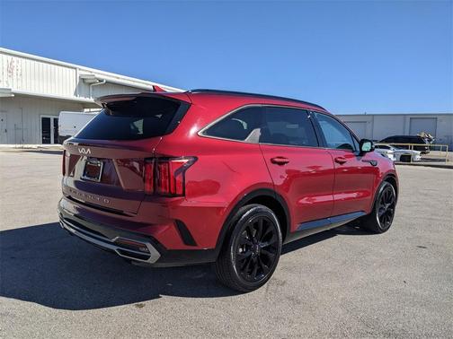 2022 Kia Sorento SX