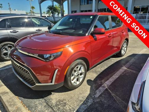 2023 Kia Soul LX