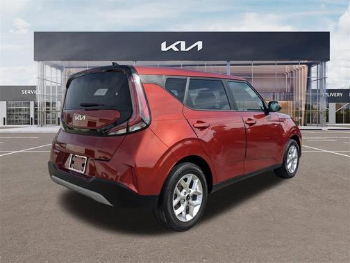 2023 Kia Soul LX