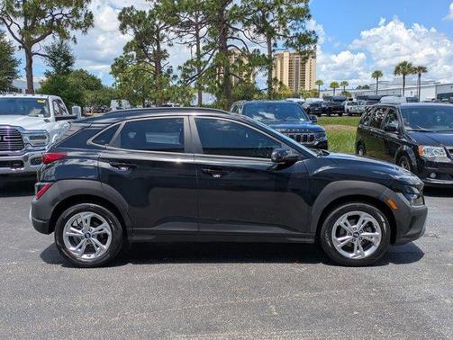 Abyss Black Pearl 2023 Hyundai KONA SEL