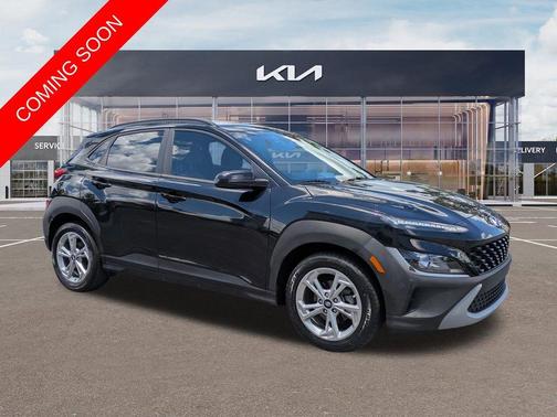 Abyss Black Pearl 2023 Hyundai KONA SEL