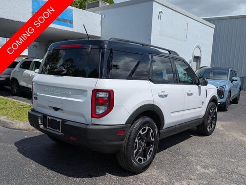 Oxford White 2021 Ford Bronco Sport Outer Banks