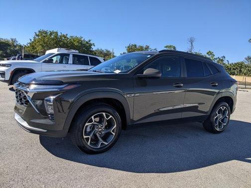 2024 Chevrolet Trax LT