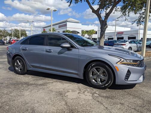 2023 Kia K5 LXS