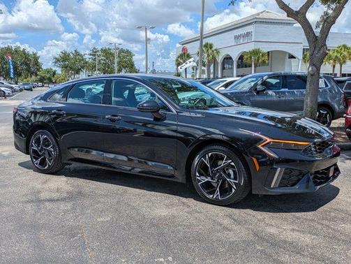 Aurora Black Pearl 2025 Kia K5 GT-Line