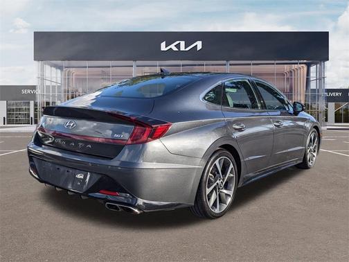 2022 Hyundai SONATA SEL Plus