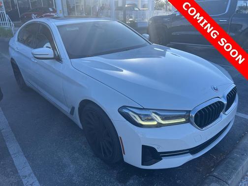 2021 BMW 540 i