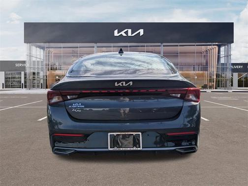 2022 Kia K5 LXS