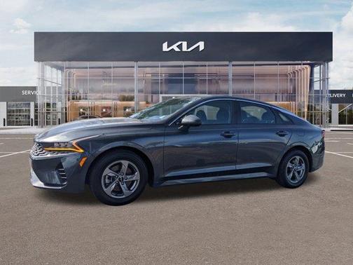 2022 Kia K5 LXS
