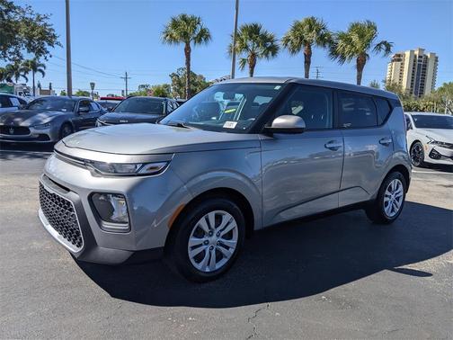2022 Kia Soul LX