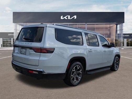 2024 Jeep Wagoneer L Series III