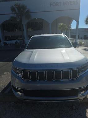 Silver Zynith 2024 Jeep Wagoneer L Series III