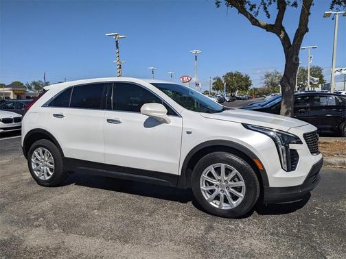 2020 Cadillac XT4 Luxury