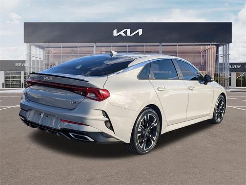 2022 Kia K5 GT-Line