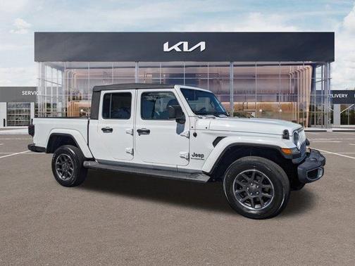2020 Jeep Gladiator Overland