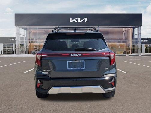 2024 Kia Seltos SX