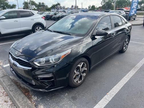 Aurora Black 2019 Kia Forte LXS