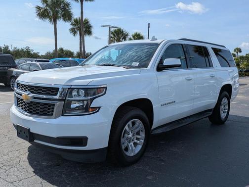 Summit White 2019 Chevrolet Suburban LT