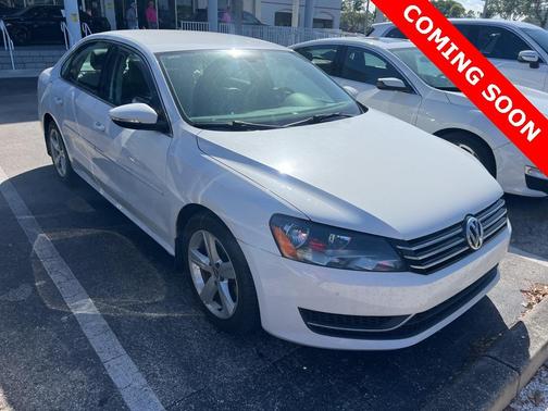2012 Volkswagen Passat 2.5 SE