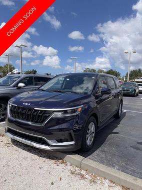 Deep Chroma Blue 2024 Kia Carnival LX