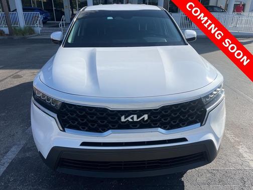 2023 Kia Sorento LX