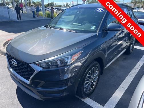 2021 Hyundai TUCSON SEL