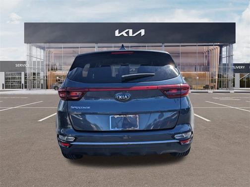 2022 Kia Sportage LX