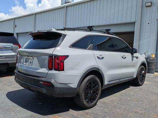 Wolf Gray 2022 Kia Sorento X-Line S