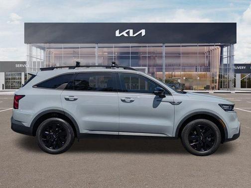 Wolf Gray 2022 Kia Sorento X-Line S