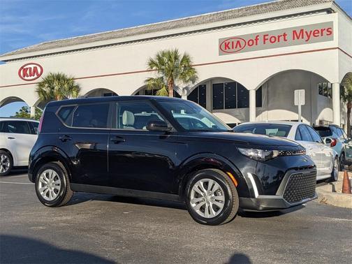 2023 Kia Soul LX