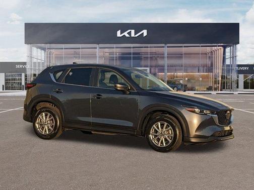2023 Mazda CX-5 2.5 S Preferred Package