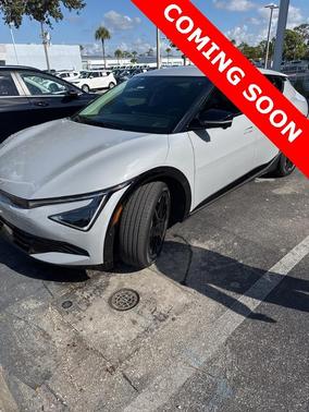 2025 Kia EV6 Wind