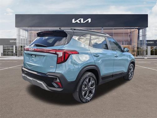 2024 Kia Seltos S