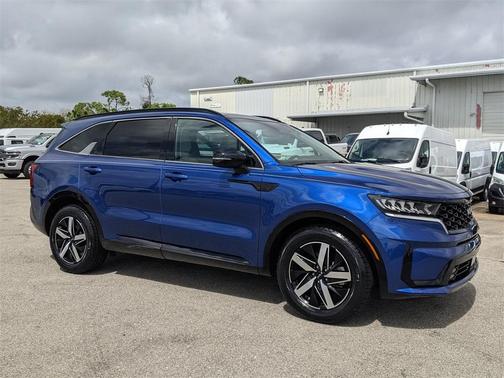 2023 Kia Sorento EX