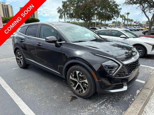 Ebony Black 2024 Kia Sportage EX