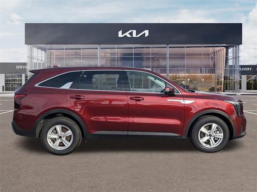 2025 Kia Sorento LX