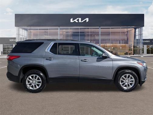 2020 Chevrolet Traverse LT Leather
