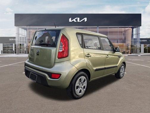 2013 Kia Soul Base