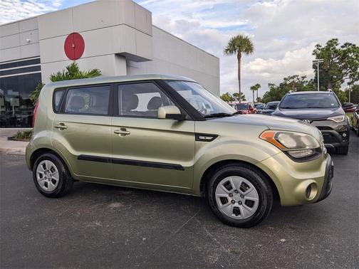 2013 Kia Soul Base