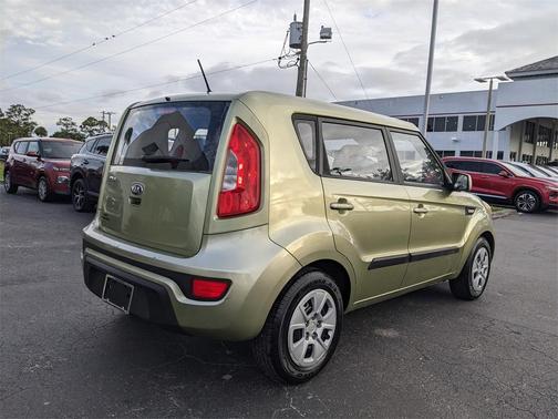 2013 Kia Soul Base