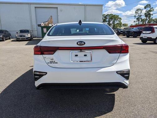 2021 Kia Forte FE