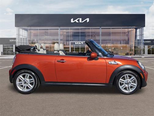 2013 MINI Convertible Cooper S