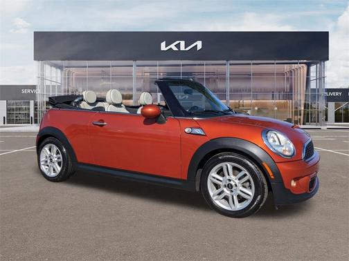 2013 MINI Convertible Cooper S